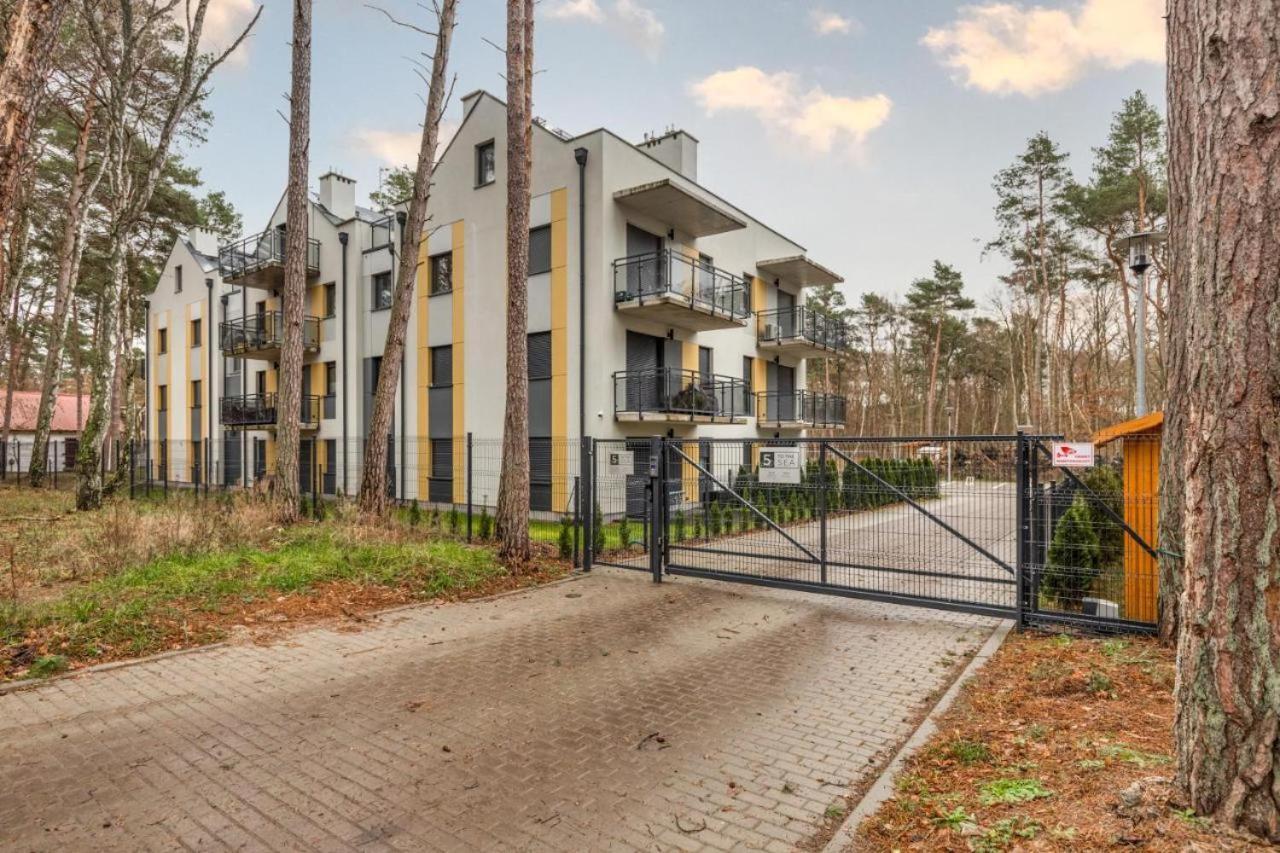 Apartament By Karol Międzywodzie Exterior foto